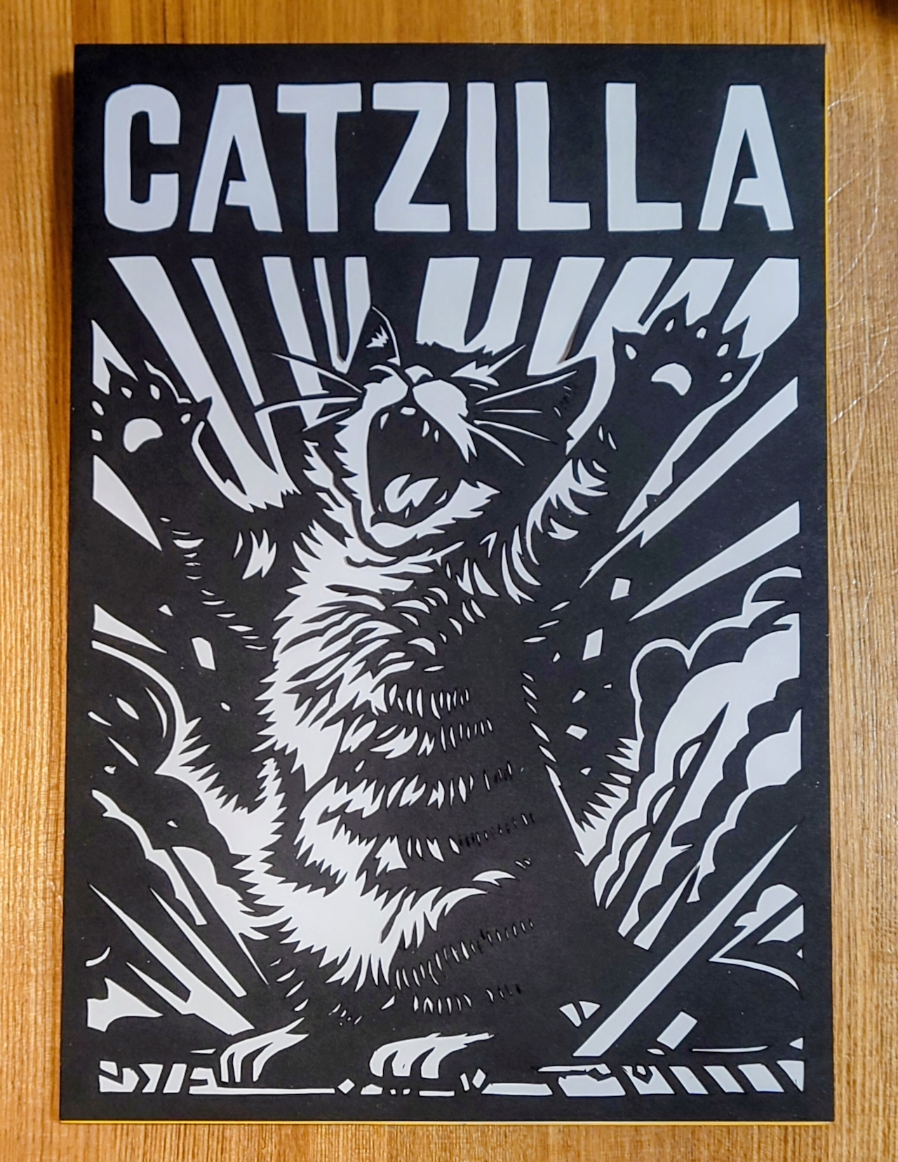 切り絵 ニャジラ?